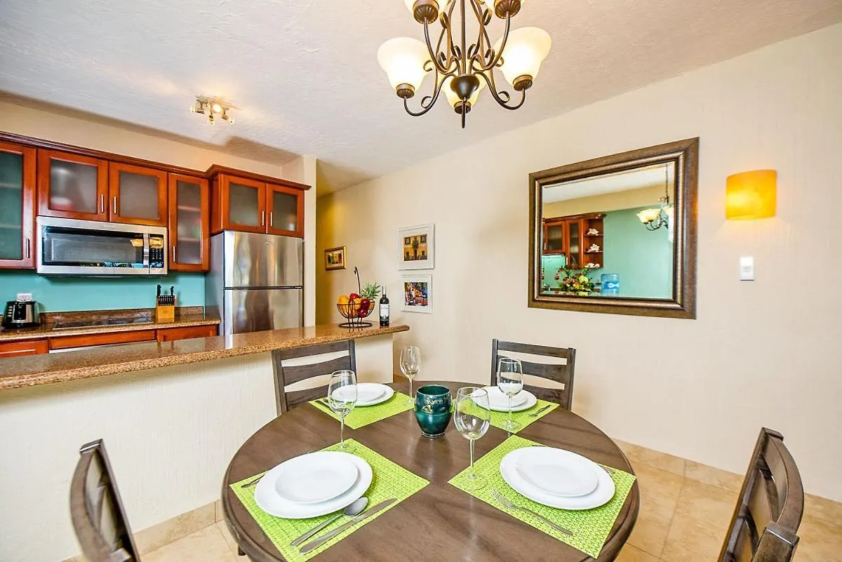 Apartamento Xaman Ha Beach Front Condo Playa del Carmen
