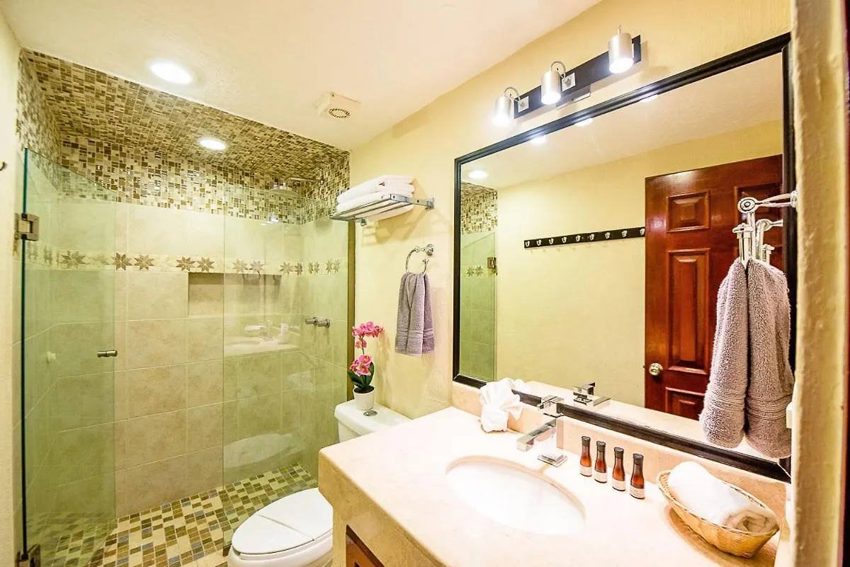Xaman Ha Beach Front Condo Playa del Carmen 0*,  México